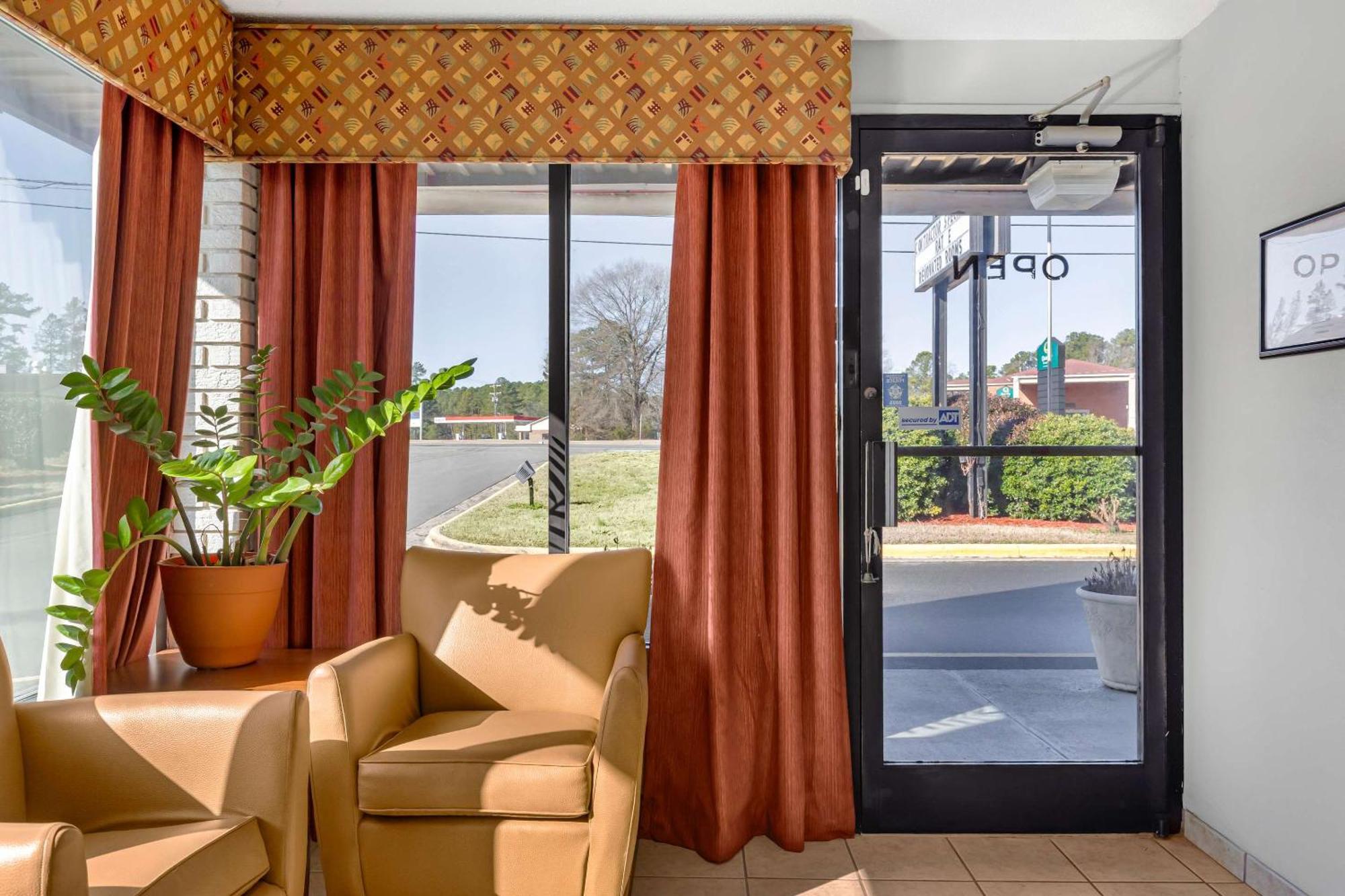 Econo Lodge Creedmoor Ngoại thất bức ảnh